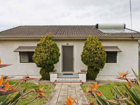 Time To Unwind - Old Style Charm - Holiday Byron Bay 0