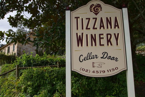 Tizzana Winery Bed And Breakfast - Holiday Byron Bay 2