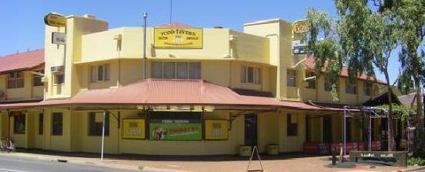 Todd Tavern - Holiday Byron Bay 1