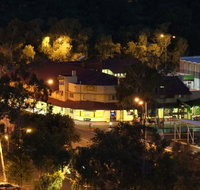 Todd Tavern - Holiday Byron Bay
