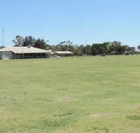 Tooleybuc Country Roads Motor Inn - Holiday Byron Bay