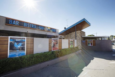 Toongabbie Hotel - Holiday Byron Bay 3