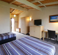 Torquay Hotel/Motel - Holiday Byron Bay