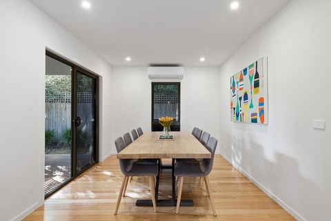 TORQUAY Relax And Unwind Beach 300m Table Tennis - Holiday Byron Bay 1