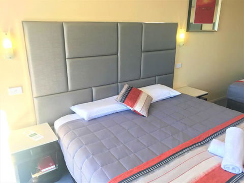 Toukley Motor Inn - Holiday Byron Bay 3
