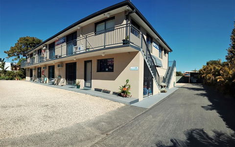 Toukley Motel - Holiday Byron Bay 1