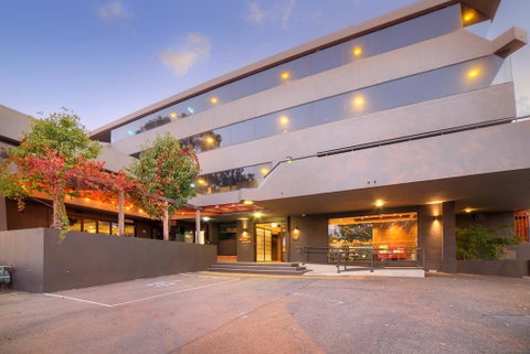 Townhouse Hotel - Holiday Byron Bay 3