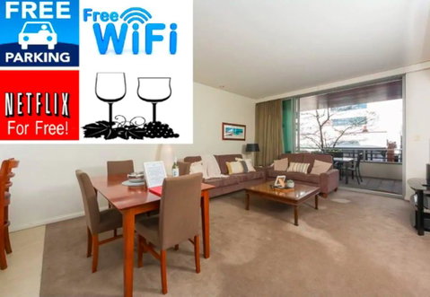 TRANQUIL EXEC CITY FREE WIFI NETFLIX WINE PARKING - Holiday Byron Bay 0