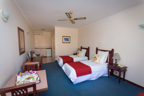 Tree Top Walk Motel - Holiday Byron Bay 2