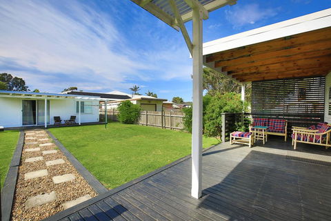 Triangulo @ Culburra - Pet Friendly - 2 Mins To Beach - Holiday Byron Bay 1