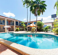 Tropical Queenslander - Holiday Byron Bay