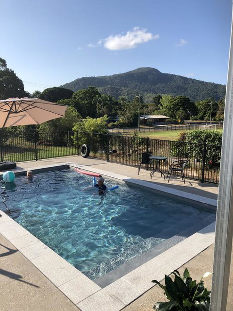 Tropical Retreat - Holiday Byron Bay 1