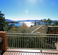 Twin Seasons 4 - Lake and Mountain Views - Holiday Byron Bay
