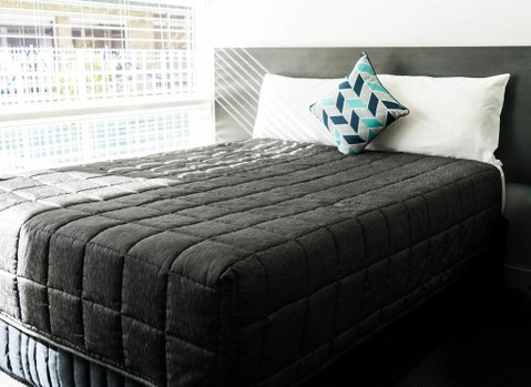 Twin Willows Hotel - Holiday Byron Bay 1