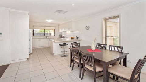 Ulmara Unit 2 - Holiday Byron Bay 3