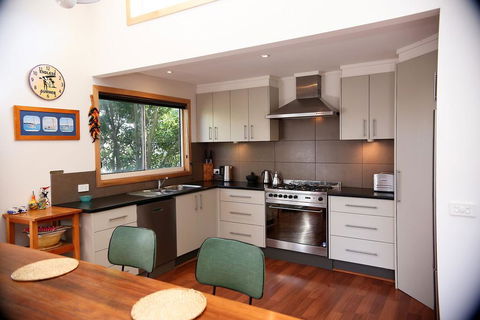 Unawatuna House @ Cape Woolamai - Holiday Byron Bay 3