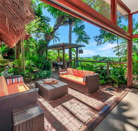 Unique tropical rainforest getaway - Holiday Byron Bay
