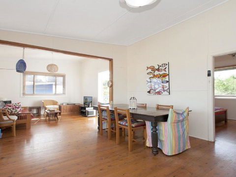 Urchins - Funky Comfort And Style - Holiday Byron Bay 3