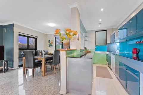 Villa De Marseilles - Melbourne - Holiday Byron Bay 2