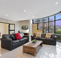 Villa de Marseilles - Melbourne - Holiday Byron Bay