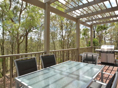 Villa Executive 2br Barbera Resort Condo Located Within Cypress Lakes Resort (nothing Is More Central) - Holiday Byron Bay 0