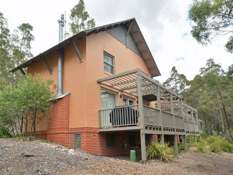 Villa Executive 2br Barbera Resort Condo Located Within Cypress Lakes Resort (nothing Is More Central) - Holiday Byron Bay 3