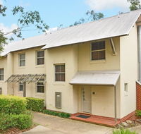 Villa Executive 2br Rose Resort Condo located within Cypress Lakes Resort nothing is more central - Holiday Byron Bay
