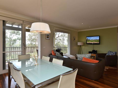Villa Executive 2br Sangiovese Resort Condo Located Within Cypress Lakes Resort (nothing Is More Central) - Holiday Byron Bay 0