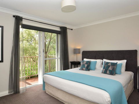 Villas Diciotto (sleeps 18) Resort Condos Located Within Cypress Lakes Resort (nothing Is More Central) - Holiday Byron Bay 2