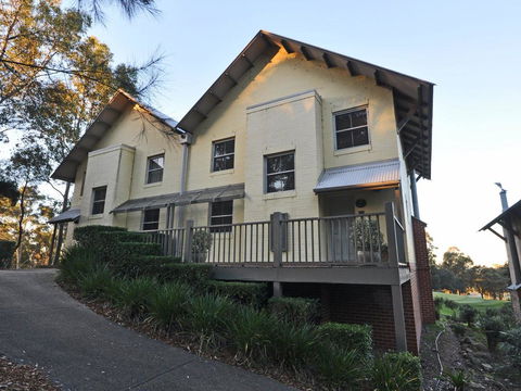 Villas Treinta (Sleeps 30) Resort Condos Located Within Cypress Lakes Resort (nothing Is More Central) - Holiday Byron Bay 1