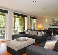 Villas Venticuatro Sleeps 24 Resort Condos located within Cypress Lakes Resort nothing is more central - Holiday Byron Bay