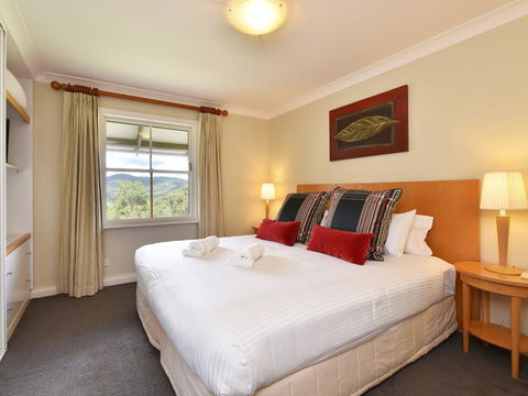 Villas Venticuatro (Sleeps 24) Resort Condos Located Within Cypress Lakes Resort (nothing Is More Central) - Holiday Byron Bay 3