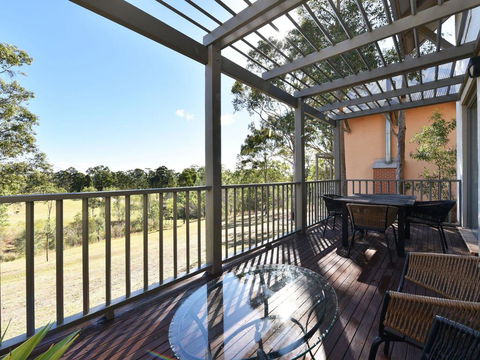 Villas Venticuatro (Sleeps 24) Resort Condos Located Within Cypress Lakes Resort (nothing Is More Central) - Holiday Byron Bay 2