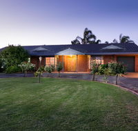 Vineyard Retreat Mildura - Holiday Byron Bay