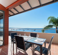 Vogue Unit 3/197 Soldiers Point Road - Holiday Byron Bay