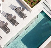 Vue Broadbeach - Holiday Byron Bay