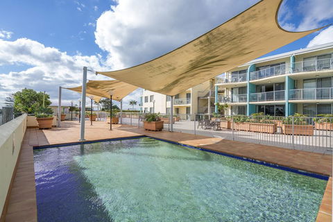 Waldorf, Unit 409 - The Entrance, NSW - Holiday Byron Bay 1