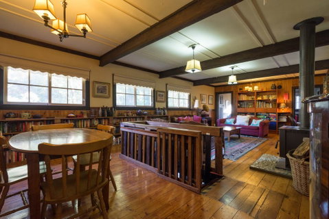 Walhalla Coach House - Holiday Byron Bay 3