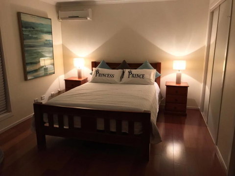 Water Front Room - Holiday Byron Bay 0