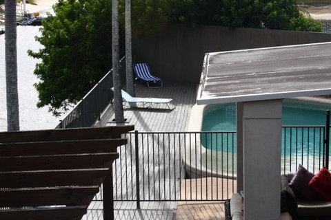 Water Front Room - Holiday Byron Bay 3