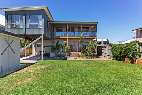 Waterfront At Sunset Boulevard, 26 Sunset Boulevard - Holiday Byron Bay 2
