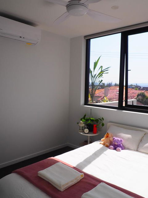 Waterfront Quiet Room - Holiday Byron Bay 3