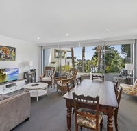Waterfront resort living with space for the family - Holiday Byron Bay