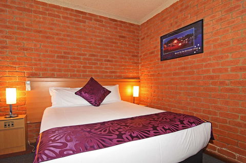 Main Lead Ballarat Motel - Holiday Byron Bay 13