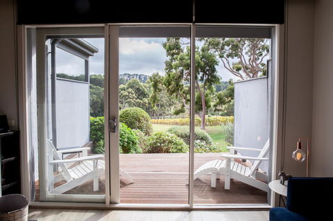 Polperro Villas - Holiday Byron Bay 10