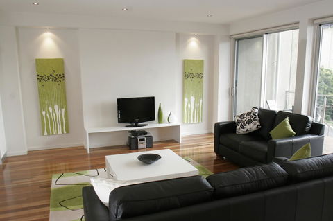 104 On Merri Apartments - Holiday Byron Bay 8