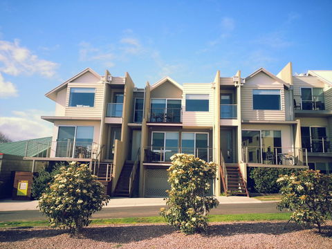 104 On Merri Apartments - Holiday Byron Bay 11
