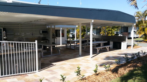 Alex Beach Cabins And Tourist Park - Holiday Byron Bay 21