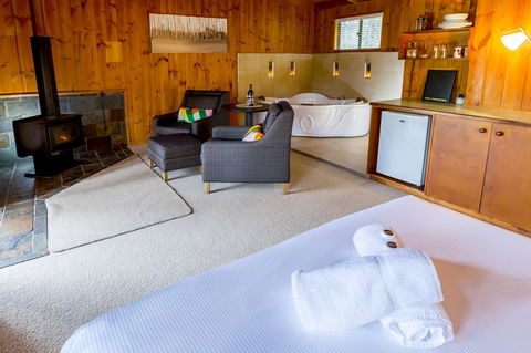 Granite Belt Retreat And Brewery - Holiday Byron Bay 11