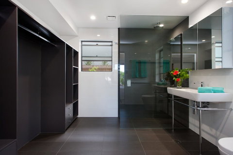 Jolly Roger's Beach House - Holiday Byron Bay 7